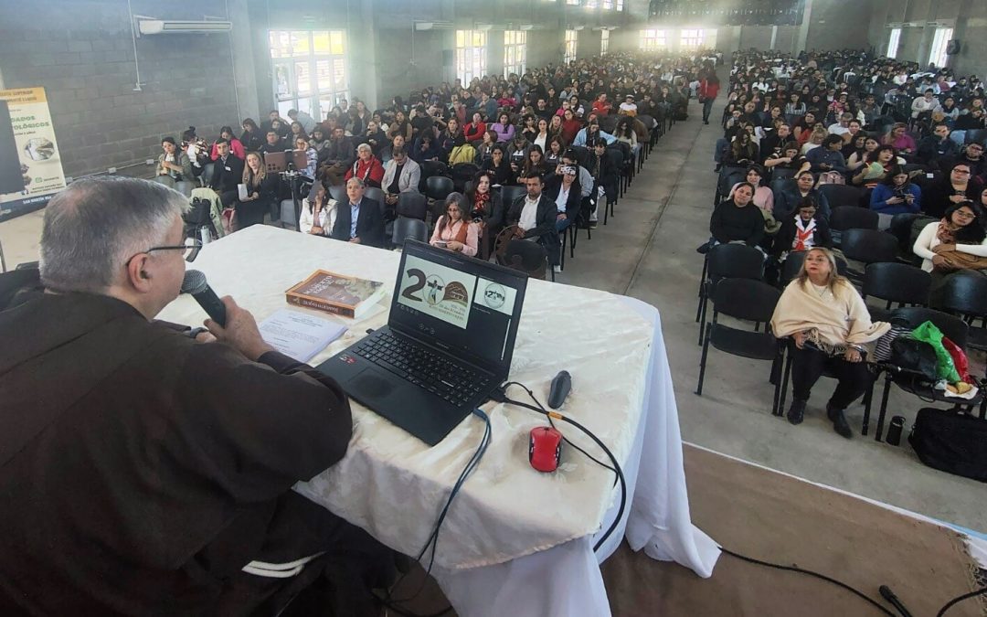 «Sigamos las huellas de Esquiú»: un homenaje educativo a 200 años de su natalicio